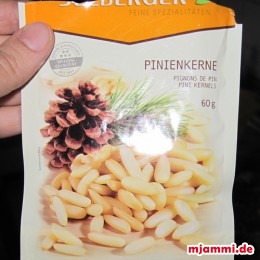 die Pinienkerne,