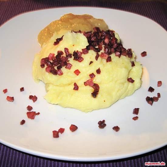 Kartoffelbrei mit Speck und Apfelmus » mjammi - Koch-Blog von Franzi ...