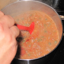 und für etwa 4 Minuten kochen lassen und dann vom Herd nehmen.