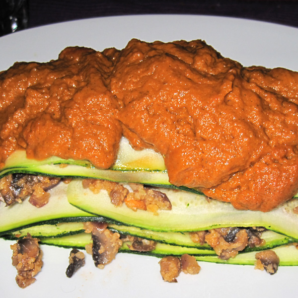 Pilz-Mandel-Lasagne mit Tomatencreme – Vegan for fit » mjammi - Koch ...